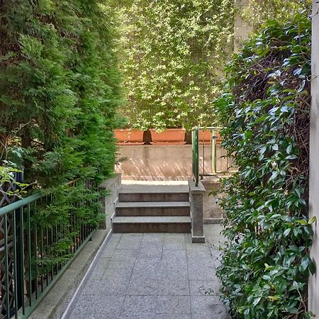 Casa Albertina Grazioso Appartamento Vicino Alla Stazione Monza Extérieur photo